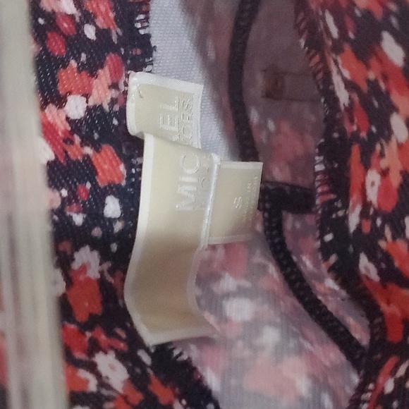 Michael Kors Pink Floral Pull up leggings - Picture 9 of 10